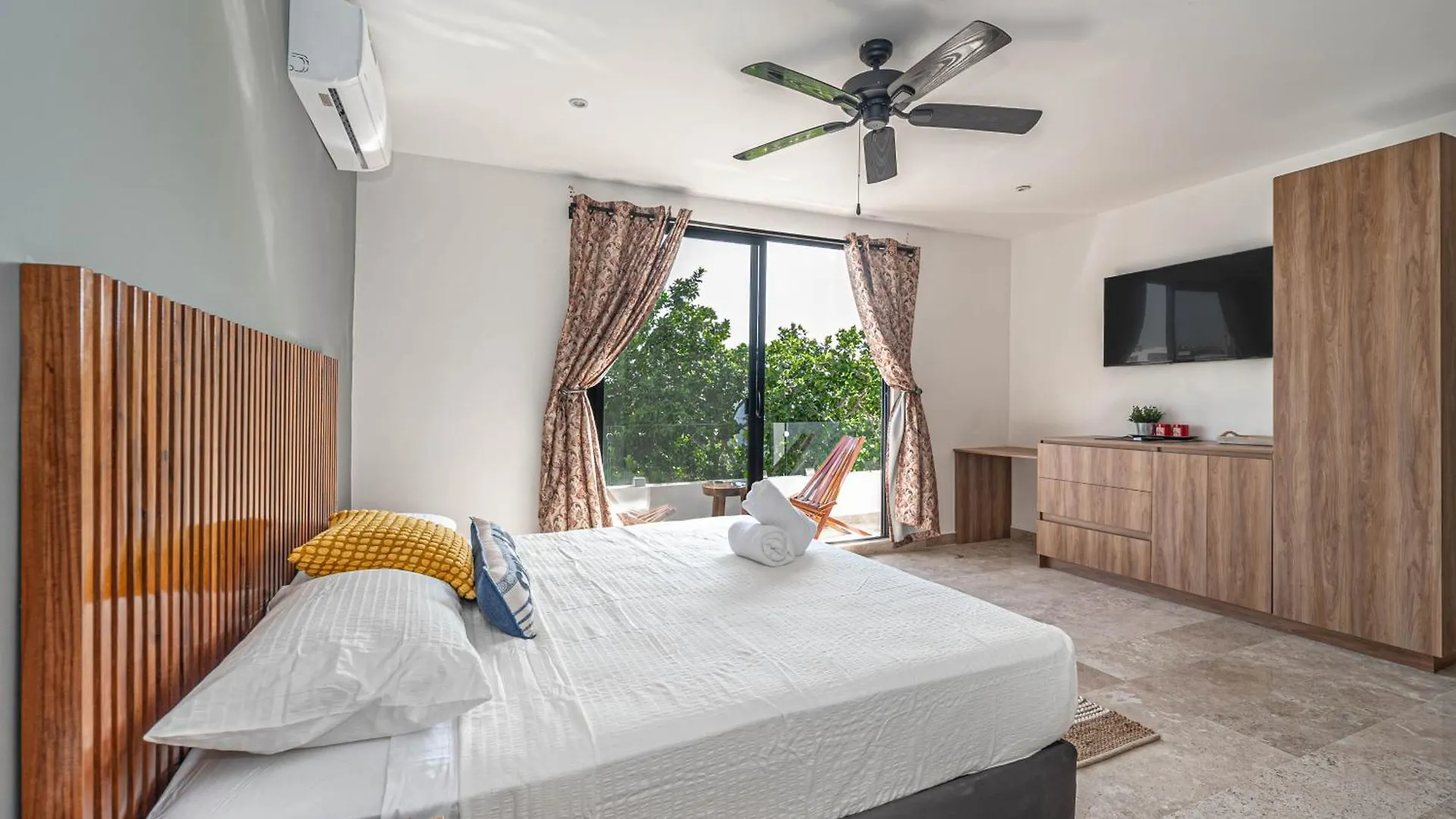 Studio Suite With Private Balcony, Rooftop Pool,Gym Tulum